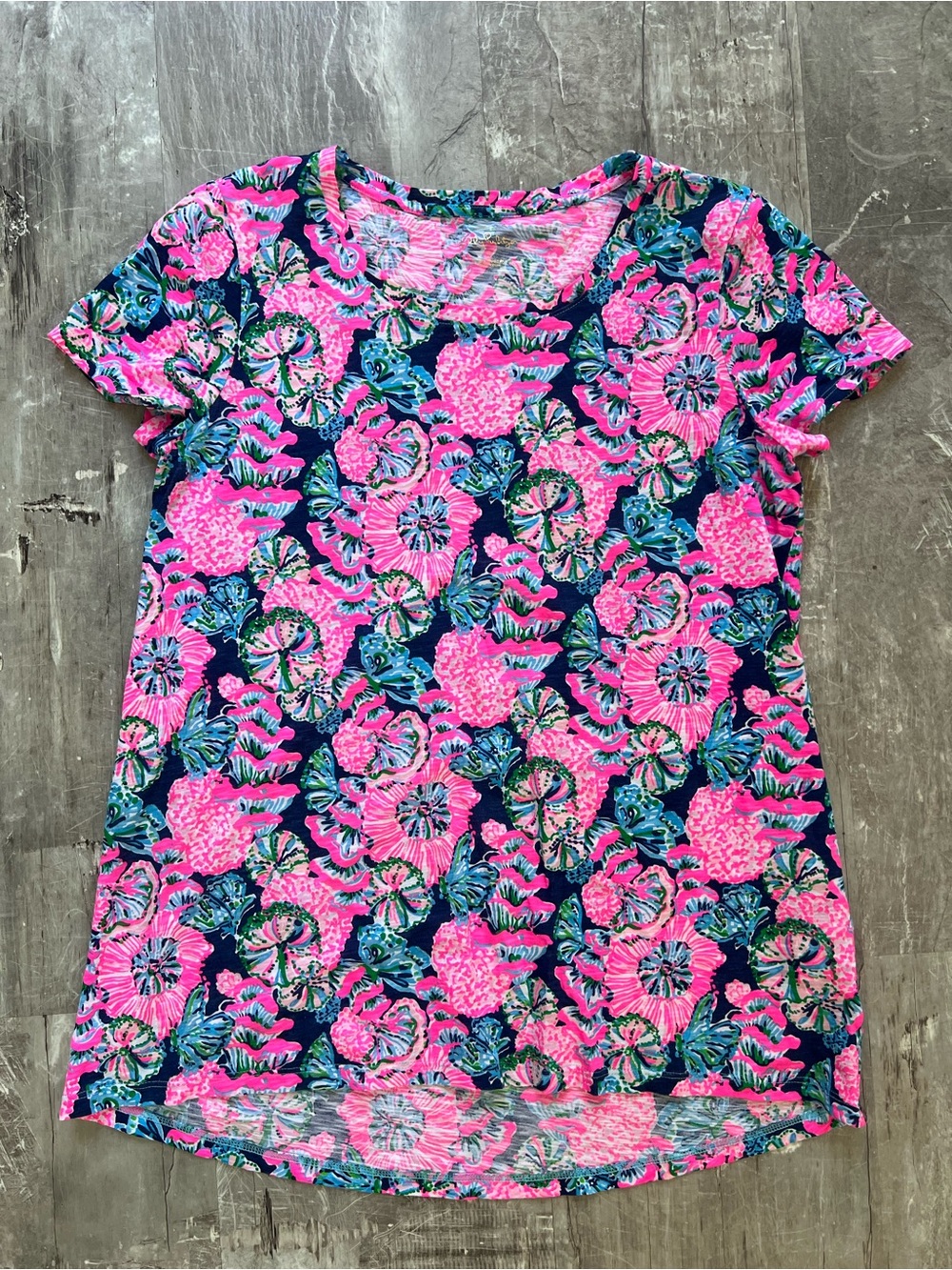 Lilly Pulitzer Navy Blue & Bright Pink Floral Scoop Neck Tee